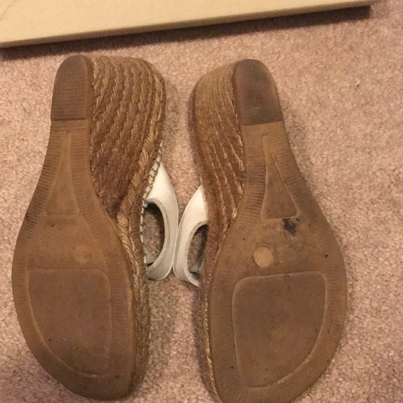 Burberry sandals - Picture 3 of 7